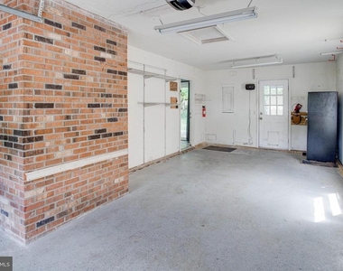 209 Raintree Boulevard - Photo Thumbnail 39