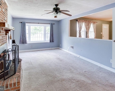 209 Raintree Boulevard - Photo Thumbnail 20