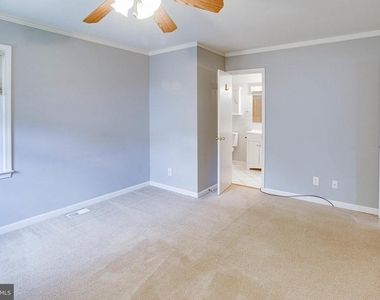 209 Raintree Boulevard - Photo Thumbnail 29