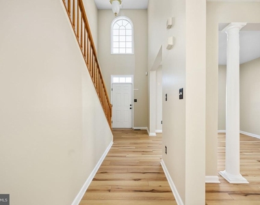 9320 Birch Cliff Drive - Photo Thumbnail 2