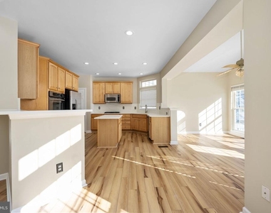 9320 Birch Cliff Drive - Photo Thumbnail 23