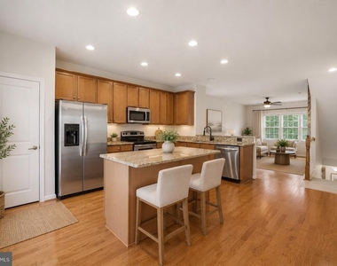 14158 Cannondale Way - Photo Thumbnail 7