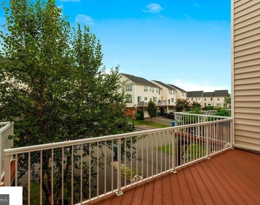 43140 Whelplehill Terrace - Photo Thumbnail 21