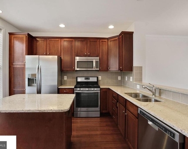 43140 Whelplehill Terrace - Photo Thumbnail 2