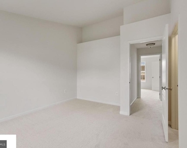 43140 Whelplehill Terrace - Photo Thumbnail 17