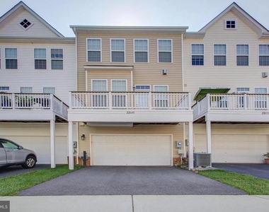 22648 Vienna Terrace - Photo Thumbnail 27