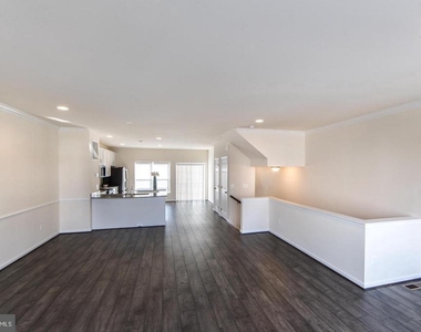 206 Apsley Terrace - Photo Thumbnail 22