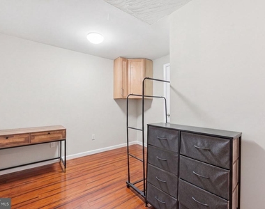 12109 Wedgeway Court - Photo Thumbnail 20