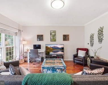 12109 Wedgeway Court - Photo Thumbnail 3