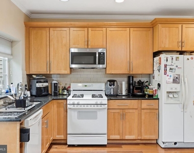 12109 Wedgeway Court - Photo Thumbnail 6