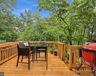 12109 Wedgeway Court - Photo Thumbnail 25