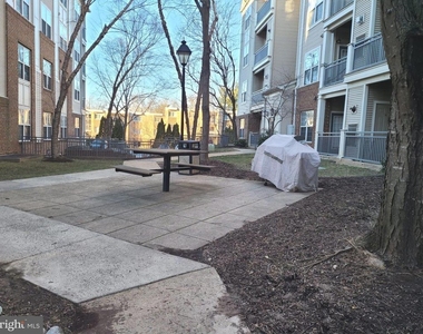 3009 Nicosh Circle - Photo Thumbnail 6