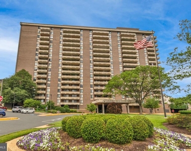 1800 Old Meadow Road - Photo Thumbnail 3