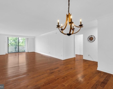 1800 Old Meadow Road - Photo Thumbnail 12