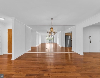 1800 Old Meadow Road - Photo Thumbnail 19