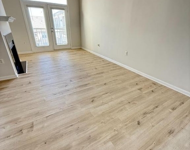 2791 Centerboro Drive - Photo Thumbnail 1