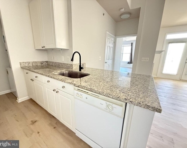 2791 Centerboro Drive - Photo Thumbnail 3