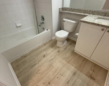 2791 Centerboro Drive - Photo Thumbnail 11
