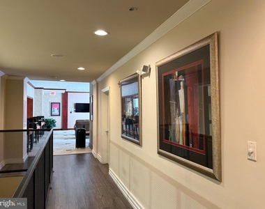 2791 Centerboro Drive - Photo Thumbnail 21