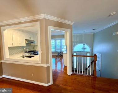4722 Minor Circle - Photo Thumbnail 7