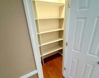 4722 Minor Circle - Photo Thumbnail 14