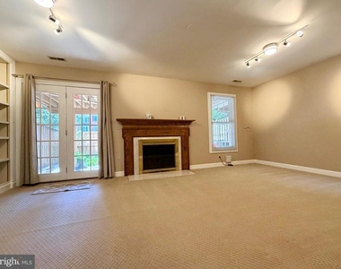 4722 Minor Circle - Photo Thumbnail 41