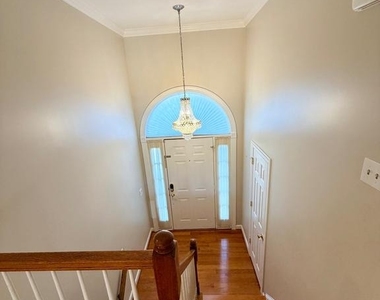 4722 Minor Circle - Photo Thumbnail 6