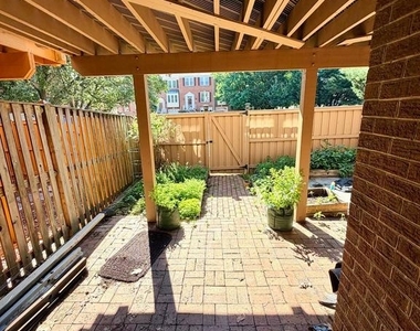 4722 Minor Circle - Photo Thumbnail 43