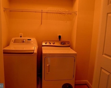 13626 Venturi Lane - Photo Thumbnail 10