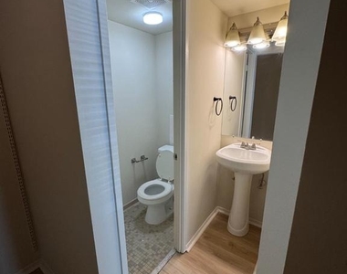 7980 Audubon Avenue - Photo Thumbnail 4