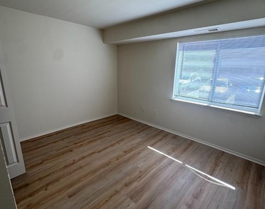 7980 Audubon Avenue - Photo Thumbnail 6