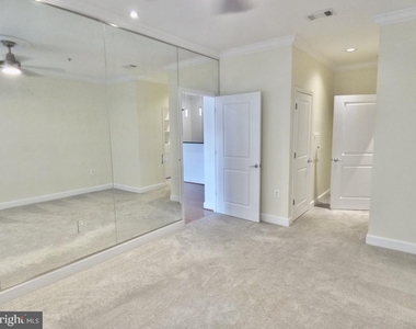11800 Sunset Hills Road - Photo Thumbnail 18