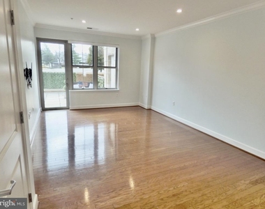 11800 Sunset Hills Road - Photo Thumbnail 12