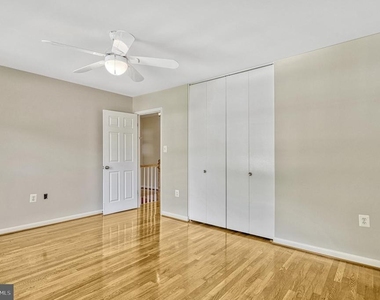 5021 Fleming Drive - Photo Thumbnail 38
