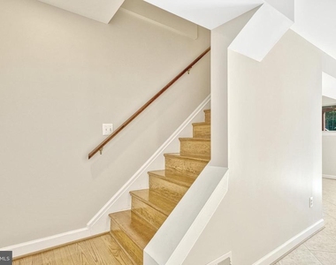 5021 Fleming Drive - Photo Thumbnail 42