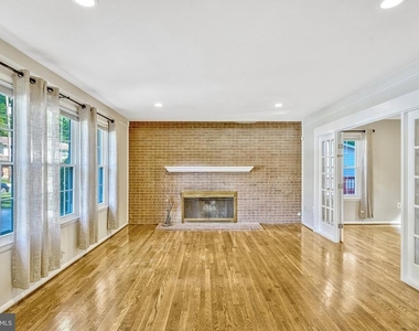 5021 Fleming Drive - Photo Thumbnail 22