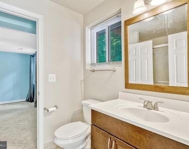 5021 Fleming Drive - Photo Thumbnail 48
