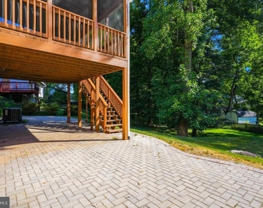5021 Fleming Drive - Photo Thumbnail 63