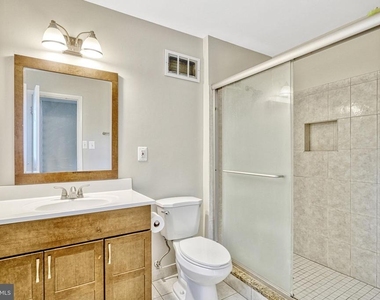 5021 Fleming Drive - Photo Thumbnail 31