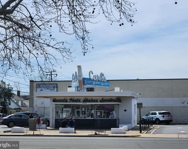2205 Princess Anne Street - Photo Thumbnail 16