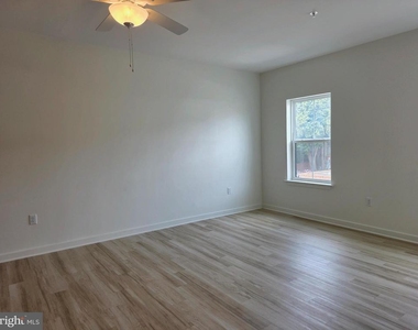 102 Hanover Street - Photo Thumbnail 10