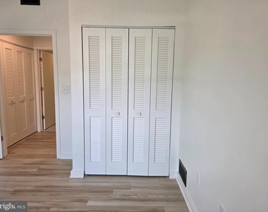 102 Hanover Street - Photo Thumbnail 12