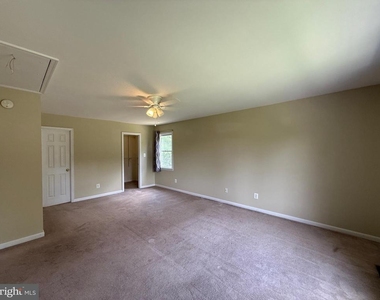 17493 American Way - Photo Thumbnail 14