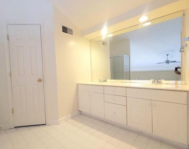 6030 Lincolnia Road - Photo Thumbnail 25