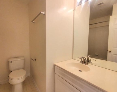 6030 Lincolnia Road - Photo Thumbnail 16