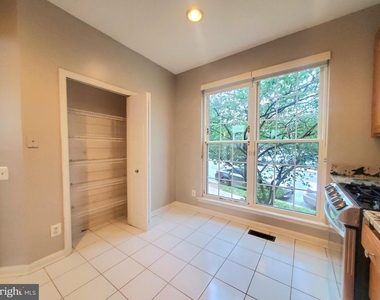 6030 Lincolnia Road - Photo Thumbnail 5