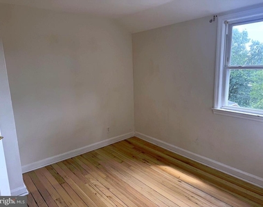 3731 Kemper Road - Photo Thumbnail 12