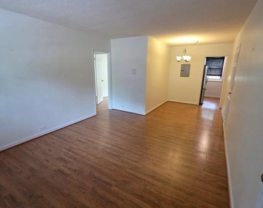 4324 2nd Road N - Photo Thumbnail 5