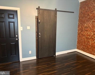 3133 N Front Street - Photo Thumbnail 7