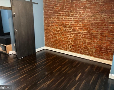3133 N Front Street - Photo Thumbnail 20